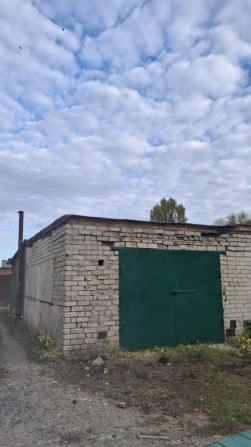 Продам гараж сухой двох уровневый - фото 1