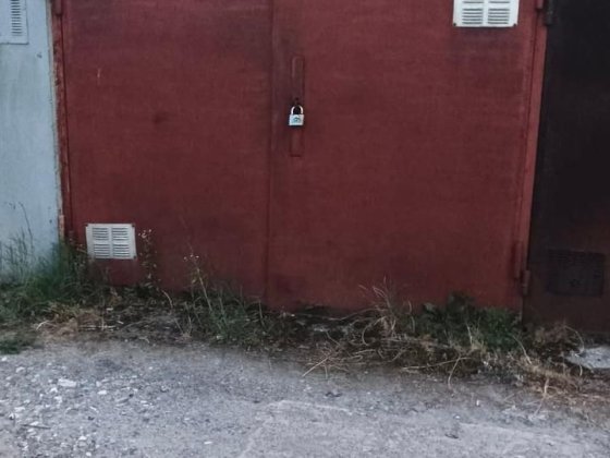 Продаеться  металевий гараж з місцем  на стоянці,в центрі Тернополя Тернопіль