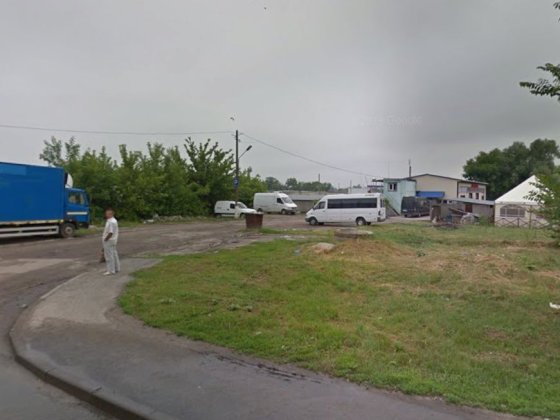 Продам крытое место на стоянке по ул Ковпака Сумской Теробороны Сумы Суми