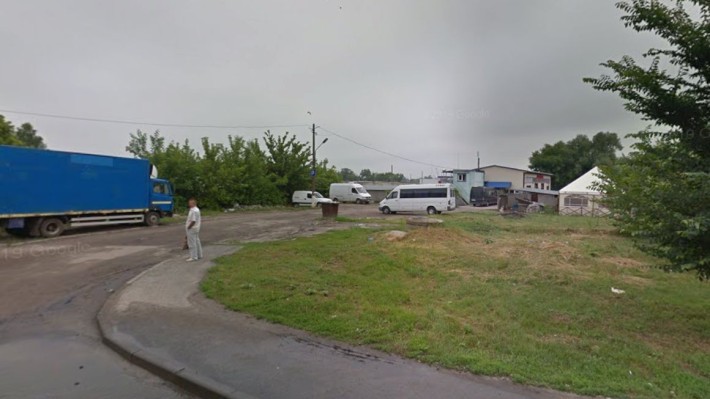 Продам крытое место на стоянке по ул Ковпака Сумской Теробороны Сумы - фото 1