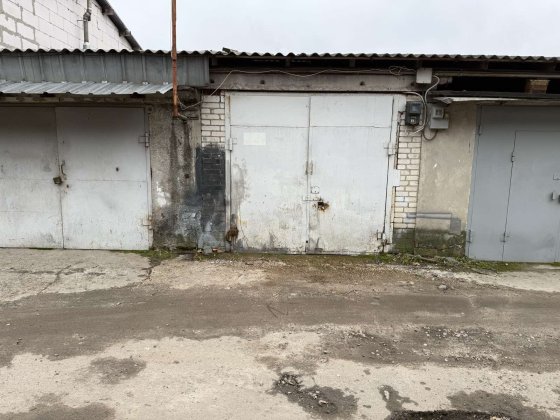Гараж, на две машины возле метро Сирец