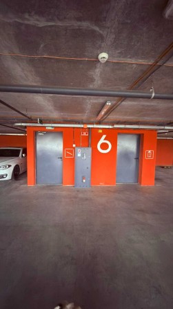 Паркомісце ЖК Галактика - фото 1