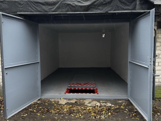 Продам добротный гараж Победа 1 Днепр