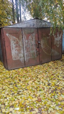 Продам металевий гараж з місцем - фото 1