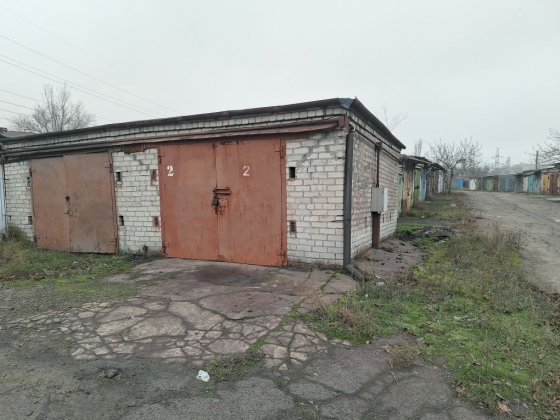 Продам гараж на чёрной горе Запорожье