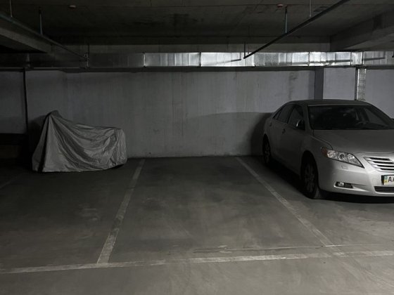 Продаж паркомісця в підземному паркінгу | ЖК Перлина Кадетського Гаю Київ