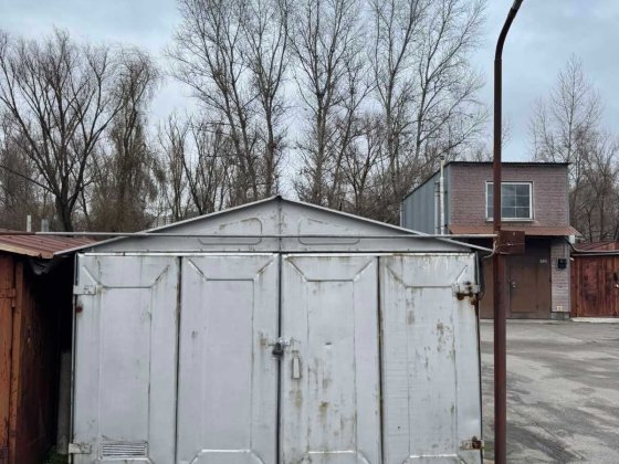 Продам приватизований гараж в ГАК "Троещина 2" Миколи Закревського, 28 Київ