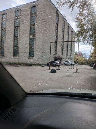 Гараж-бокс  в гаражному кооперативі 8 по вул Тернопільскій 17 - фото 1