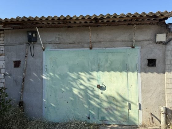 Продам капитальный гараж АГК Звездный, Намыв Николаев