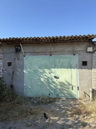 Продам капитальный гараж АГК Звездный, Намыв - фото 1