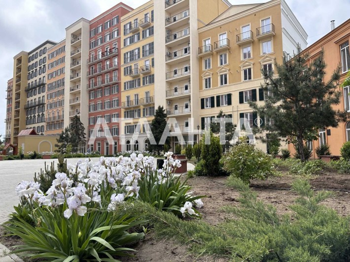 - Паркоместо ЖК Виа Рома на ул. Инглези/ Ак. Королева - фото 1