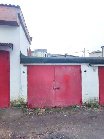 Продам свой каменный гараж в районе 4 ст. Люстдорфской дороги - фото 1