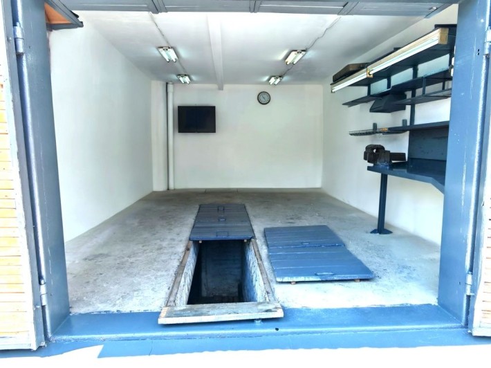 Продам сухий великий гараж-бокс - фото 1