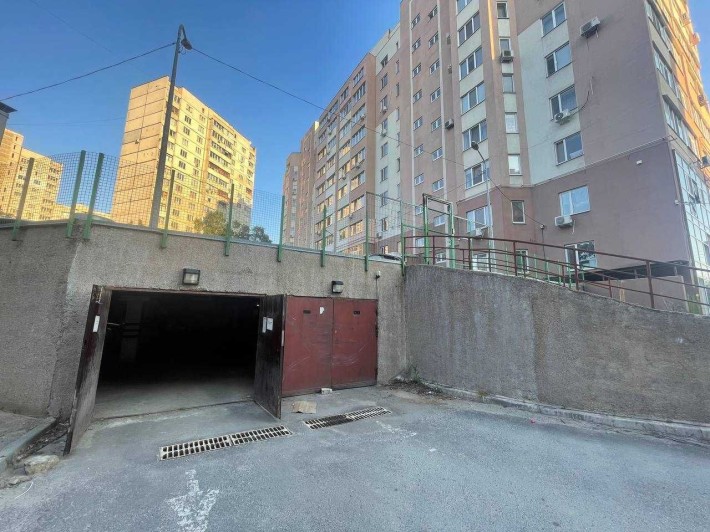 Продається підземний паркінг (39). м. Харків, вул. Василя Стуса, 21. - фото 1