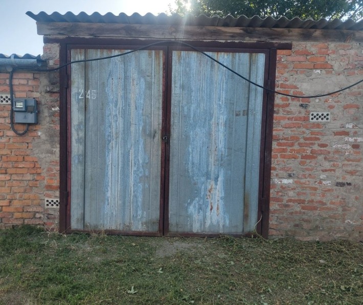 Продам граж в кооперативе САТУРН  имеется подвал - фото 1