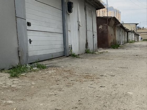 Продам гараж біля ЖК Яскравий, кооп Мінський