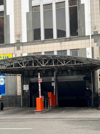 Без% Продаж паркомісце 11.9м2 БЦ Олімпійський Велика Васильківська - фото 1