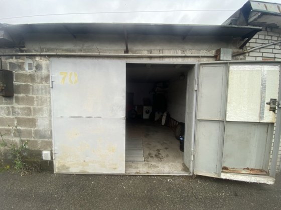 Продам гараж. Пухівська 2. Гараж 23 кв.м + підвал Київ