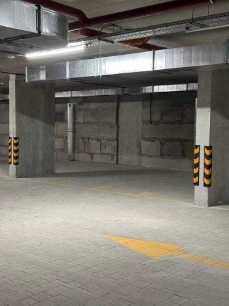 Закритий підземний паркінг , парковка, паркомісце -ЖК Петрівські Липки - фото 1
