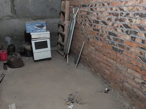 Комора в підвалі Солонка Солонка