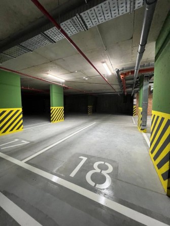 Продаю готовий паркінг,паркомісце в Винниках, жк Перфект Лайф,номер 18 - фото 1