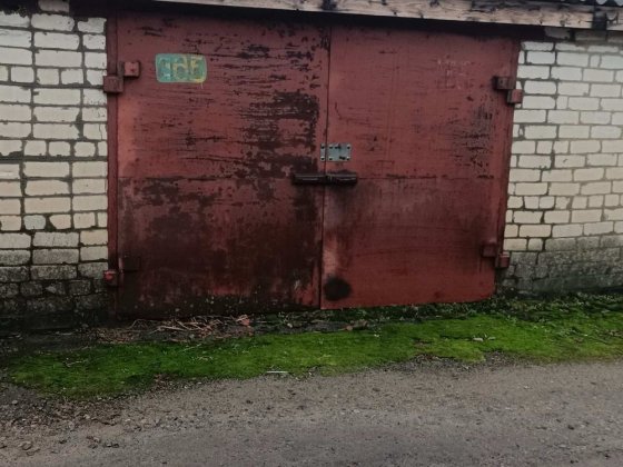 Продається гараж Монастырище