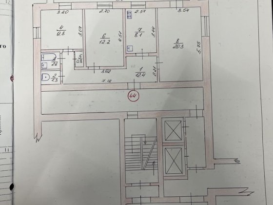 Продам 3-кімнатну квартиру в м. Олександрія по пр. Соборному, 122. Александрия
