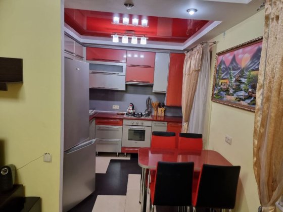 Продам квартиру - студію Александрия