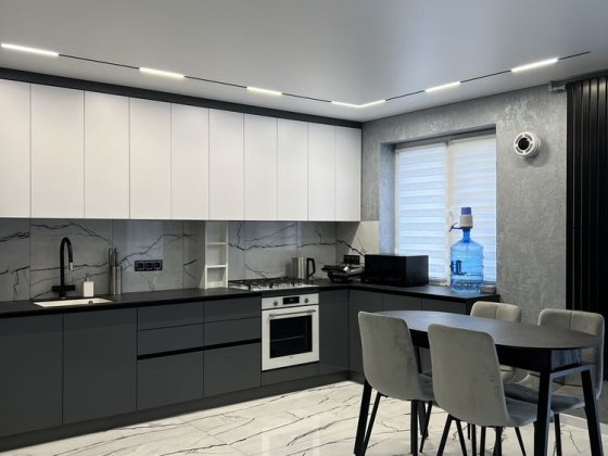 Продам трьохкімнатну квартиру Александрия