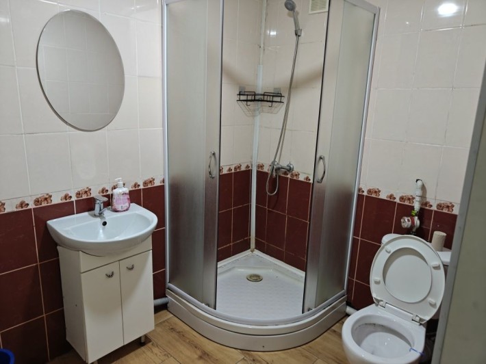 Продам двокімнатну квартиру на площі Кірова. - фото 1