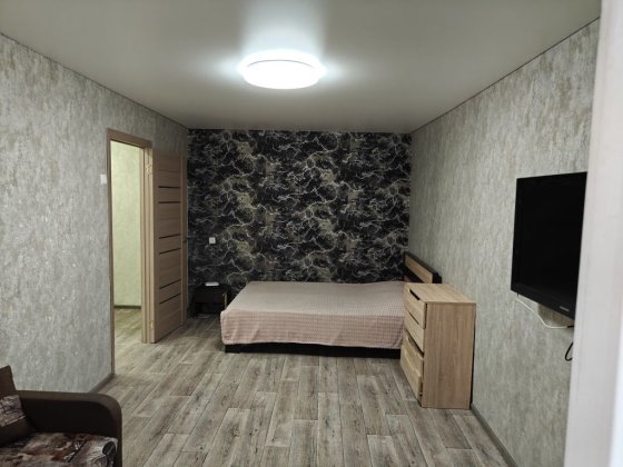 Продам однокімнатну квартиру в центрі Александрия