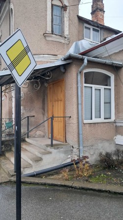 Продається 1-кімнатна квартира, 46м. кв. - фото 1