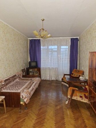 Продаю 2 кімнатну квартиру  вул. Франка - фото 1