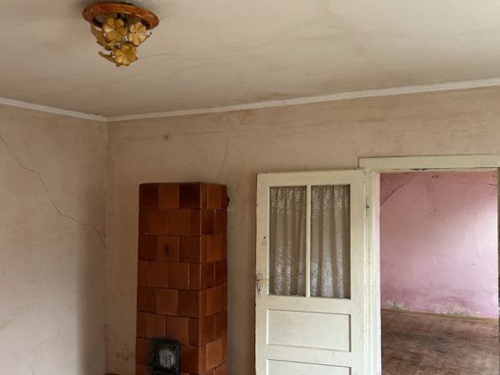 Продаж квартири на площі Миру 32 квартира 5 в дворі шість квартир