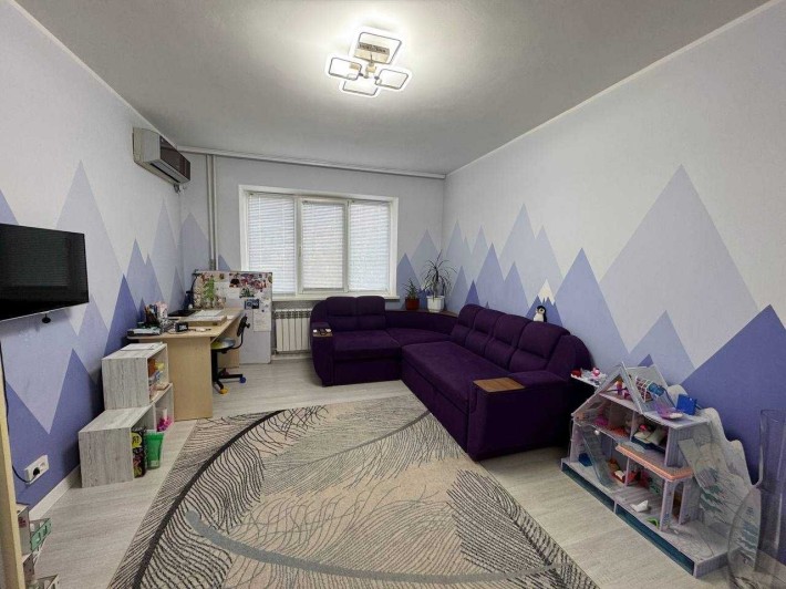 Левый берег, 10 мкр. дом ОСББ, 4 ком. - фото 1