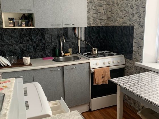 Продам затишну 1-кім квартиру Лівий берег, 3-й мікрорайон Ksu Каменское