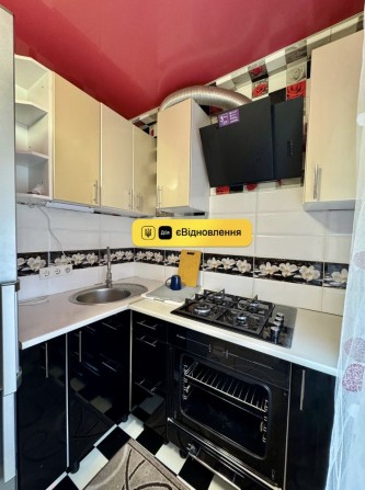 Продам 2-комнатную квартиру на Черёмушках с мебелью и техникой - фото 1