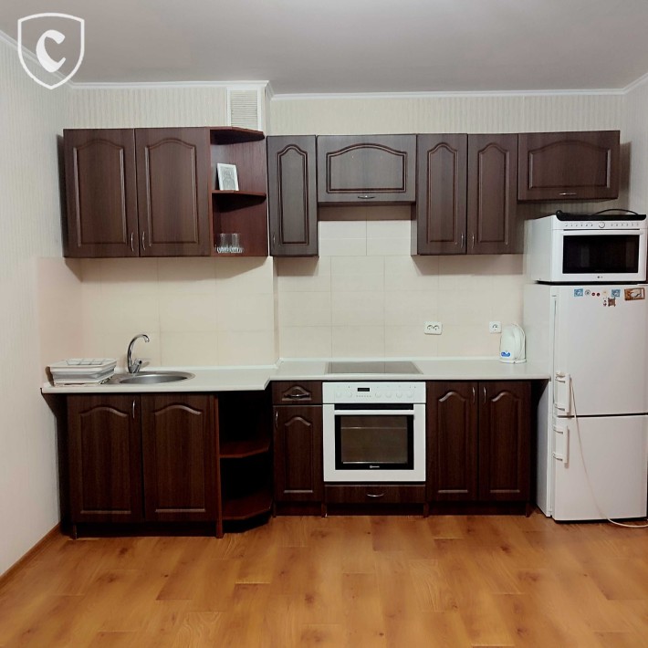 Простора 1-кімнатна квартира з краєвидом на Київське море у Вишгороді! - фото 1