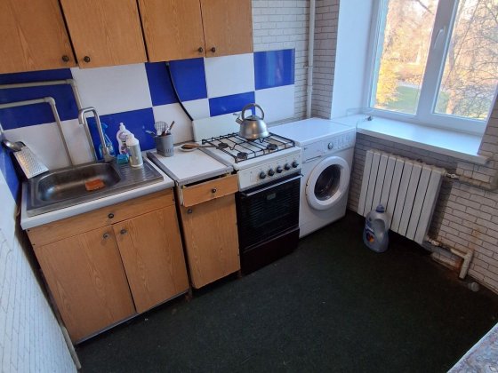 Продам хорошую 1к квартиру пр.Аношкина  + мебель, техника Каменское