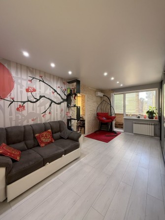 Продаж 1 кім. 11 мкрн. Лівий берег - фото 1