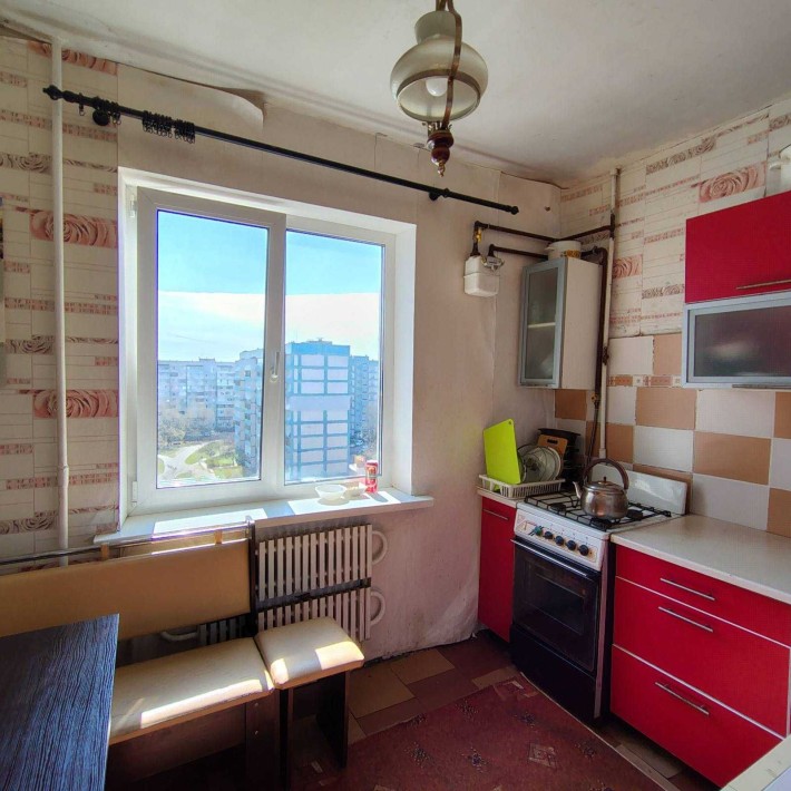 Продам  велику 3-кімн. квартиру м. Кам'янське, Лівий берег - фото 1