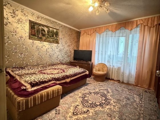 Продається повноцінна 2 кімнатна квартира готова до заселення.Є Балкон Гостомель