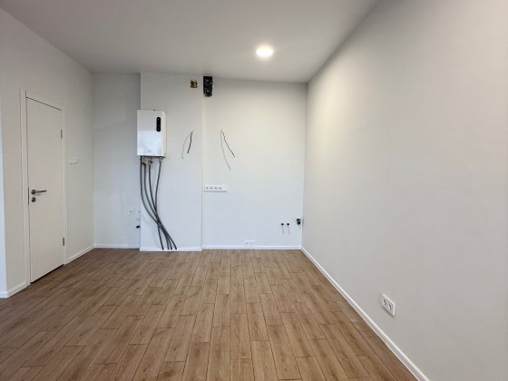 Продаж квартири з ремонтом і власним двориком, мінімальні податки 1% Гостомель