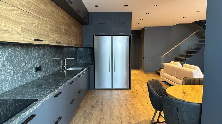 Дворівнева квартира 4-х квартира Вишгород, Набережна, з ремонтом - фото 1