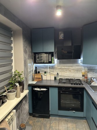 Продам 3х ком кв с Евроремонтом и А/О Черемушки - фото 1