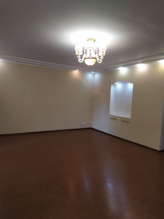 Продам  5- ти комнатную квартиру на Днепрострое - фото 1