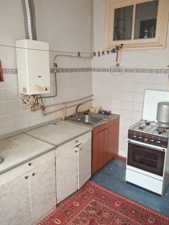 Продам просторную 2к квартиру в центре - фото 1