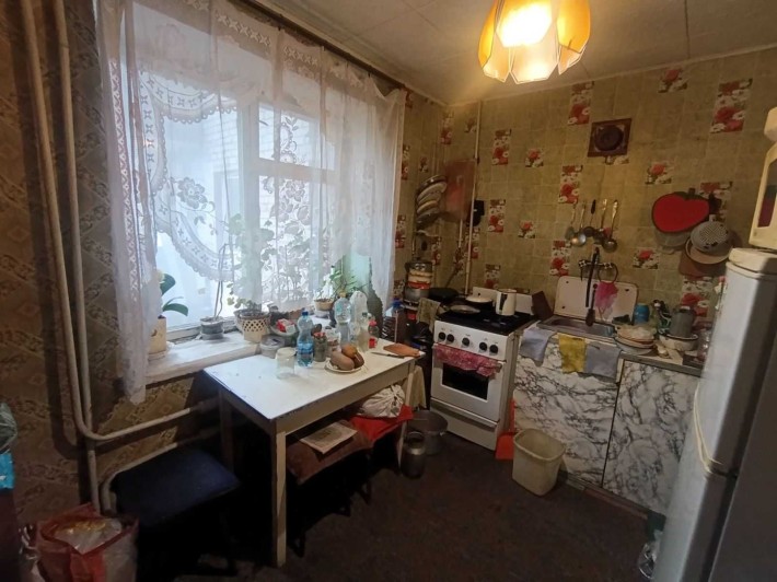 Продам 4-х комнатную на Матросова - фото 1