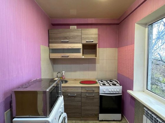 ПРОДАЖ 1-кімн. квартири на вул. М. Грушевського (р-н «Зорі») Каменское