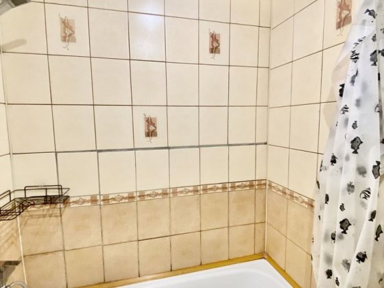 Продам 2к квартиру м Кам‘янське вул Квітів Каменское